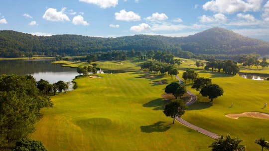 Experiência de golfe de meio dia de Hoi An ou Da Nang