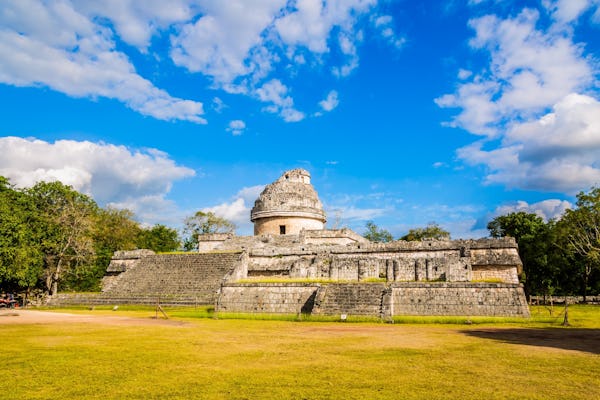 Excursión de un día a Chichén Itzá clásico con Cenote Hubiku y Valladolid