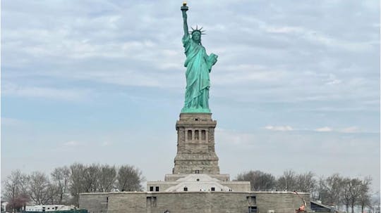 New York Vrijheidsbeeld en Ellis Island-tour per veerboot