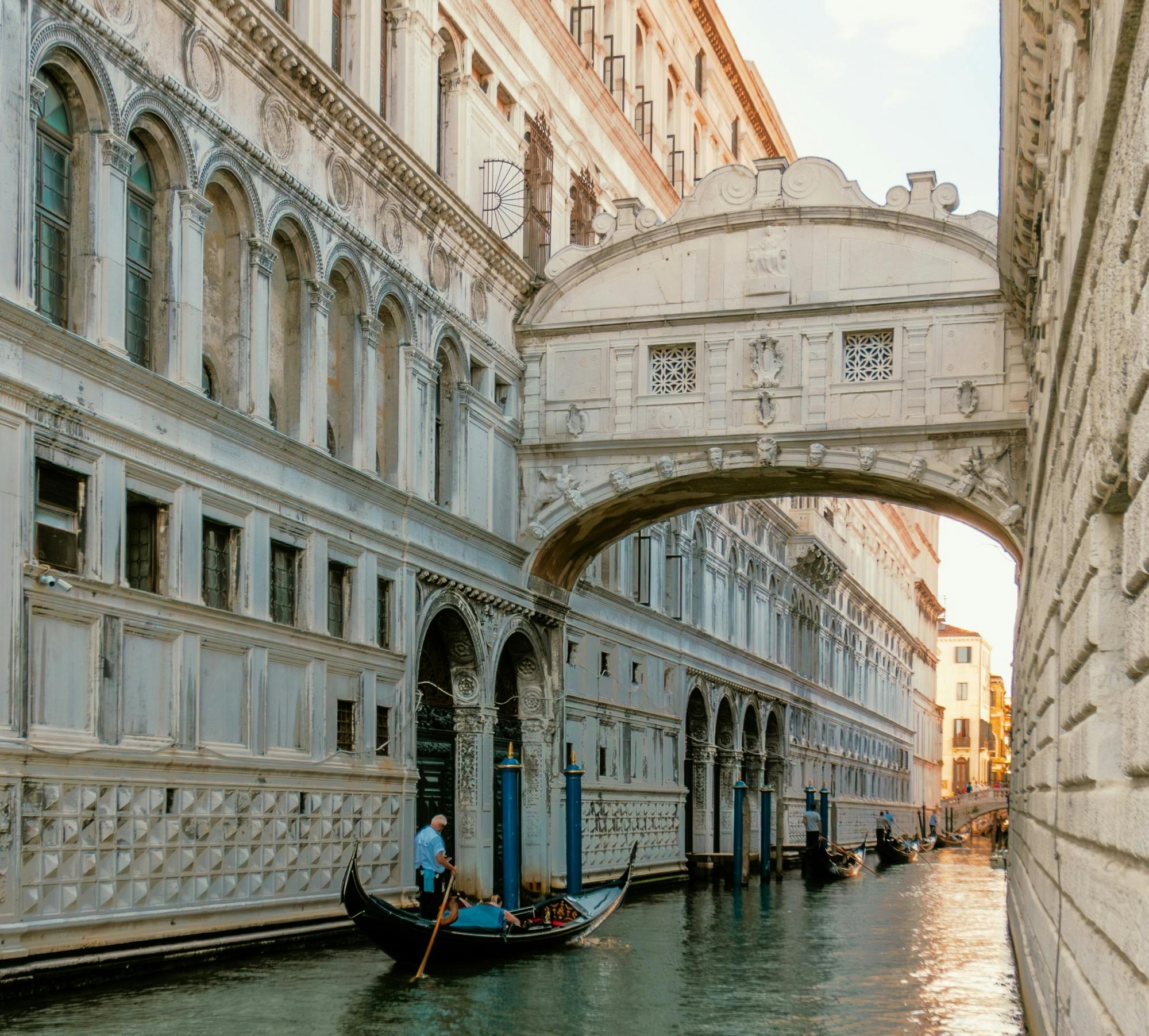 Shared gondola ride underneath the Bridge of Sighs