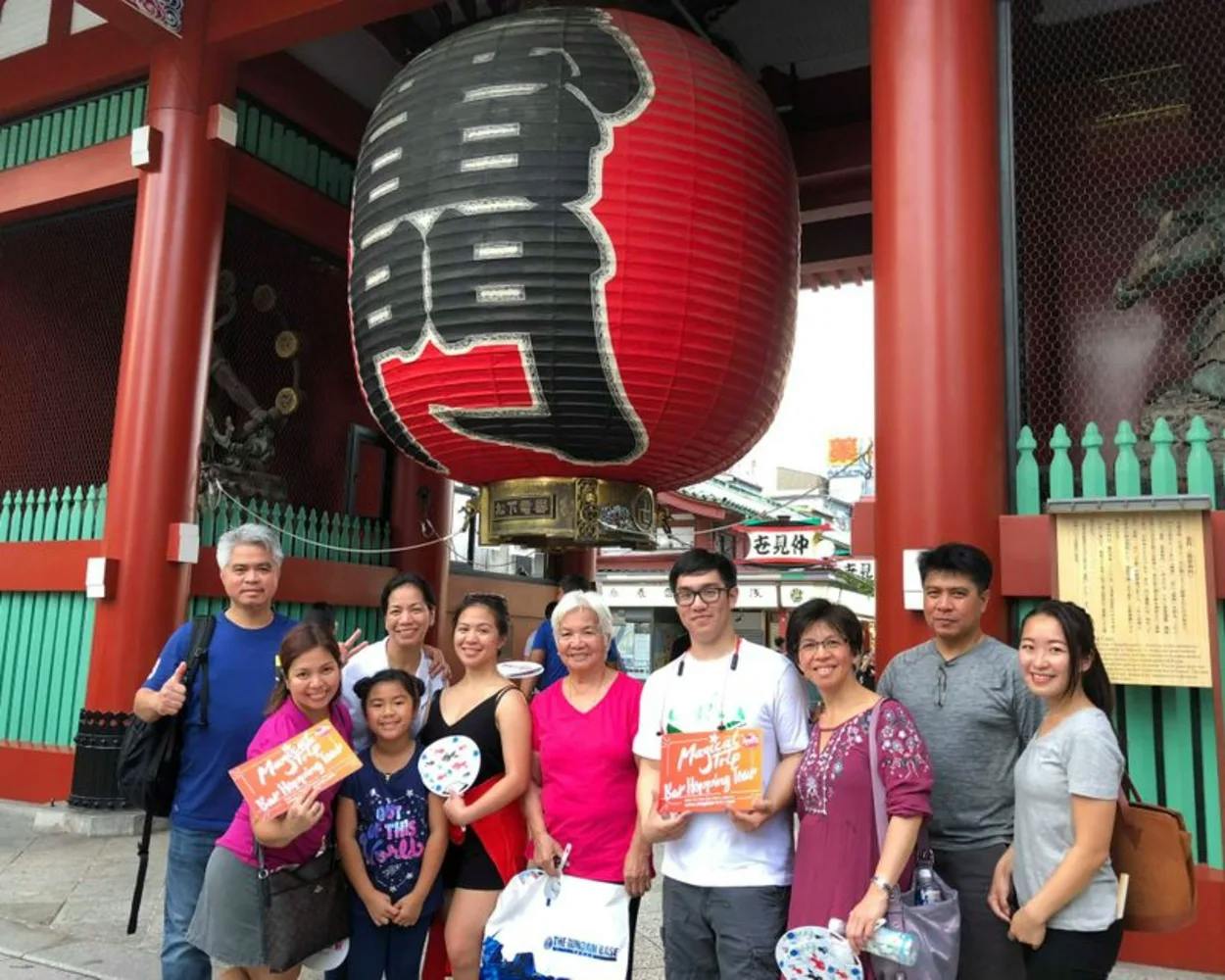 Kultureller Spaziergang und Matcha-Herstellung in Asakusa