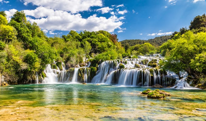 Nationalpark Krka-Wasserfälle, Šibenik und Primošten ab Split