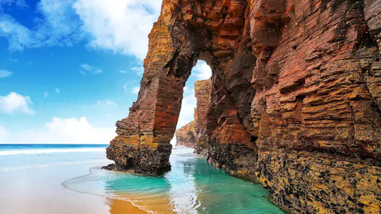 Ausflug zum Catedrais Beach, zur Pancha Island und nach Asturien von Santiago aus