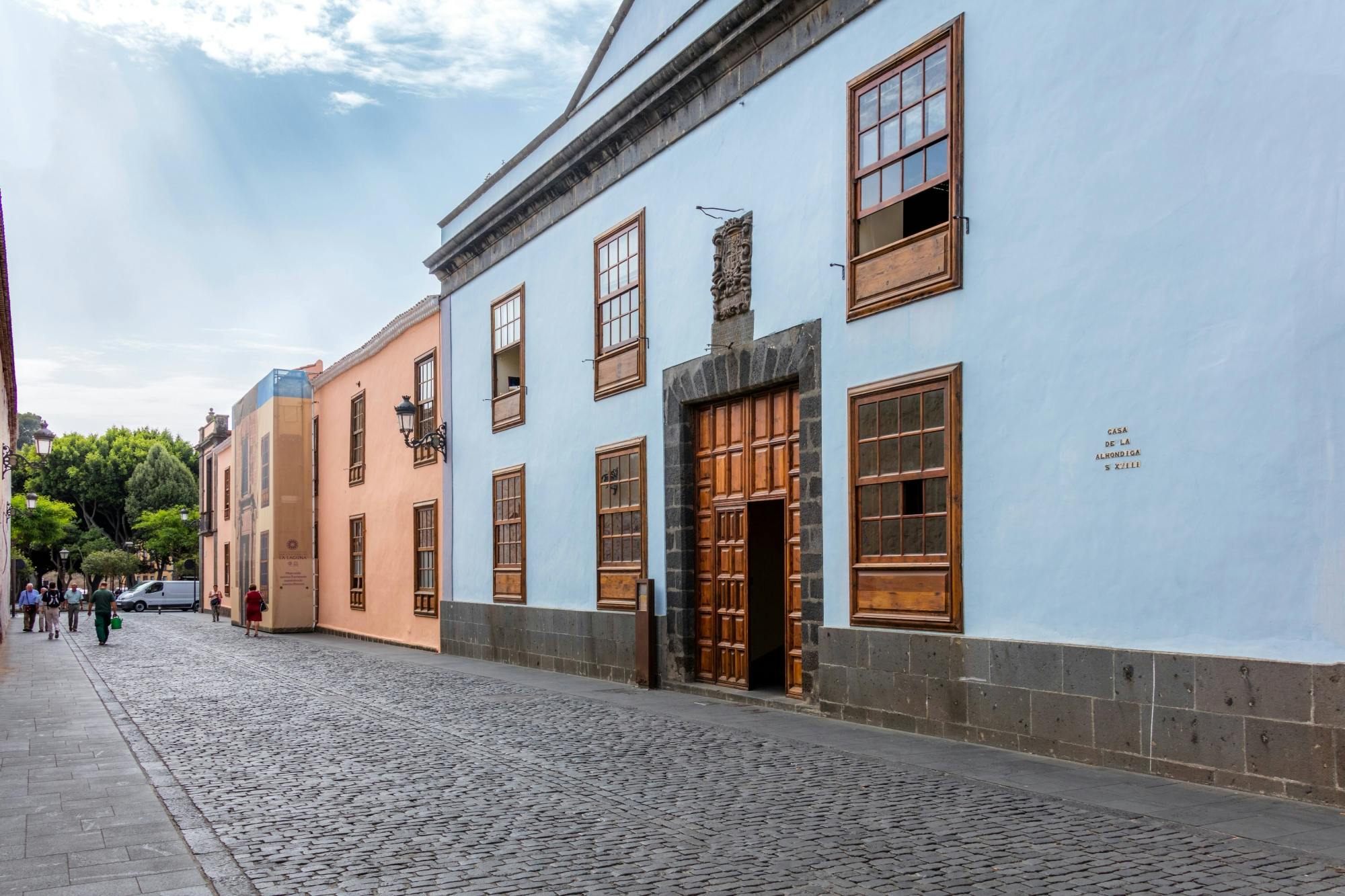 Tour por el Parque Rural de Anaga y Paseos de Descubrimiento por La Laguna