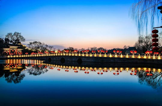 Jingshan Hill, Beihai Park and Old Beijing tour with imperial meal