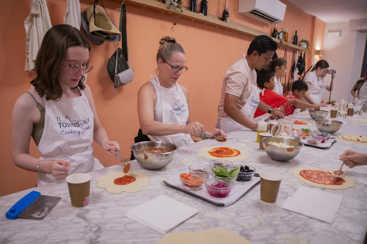 Corso di cucina a Firenze: preparazione di pizza e gelato