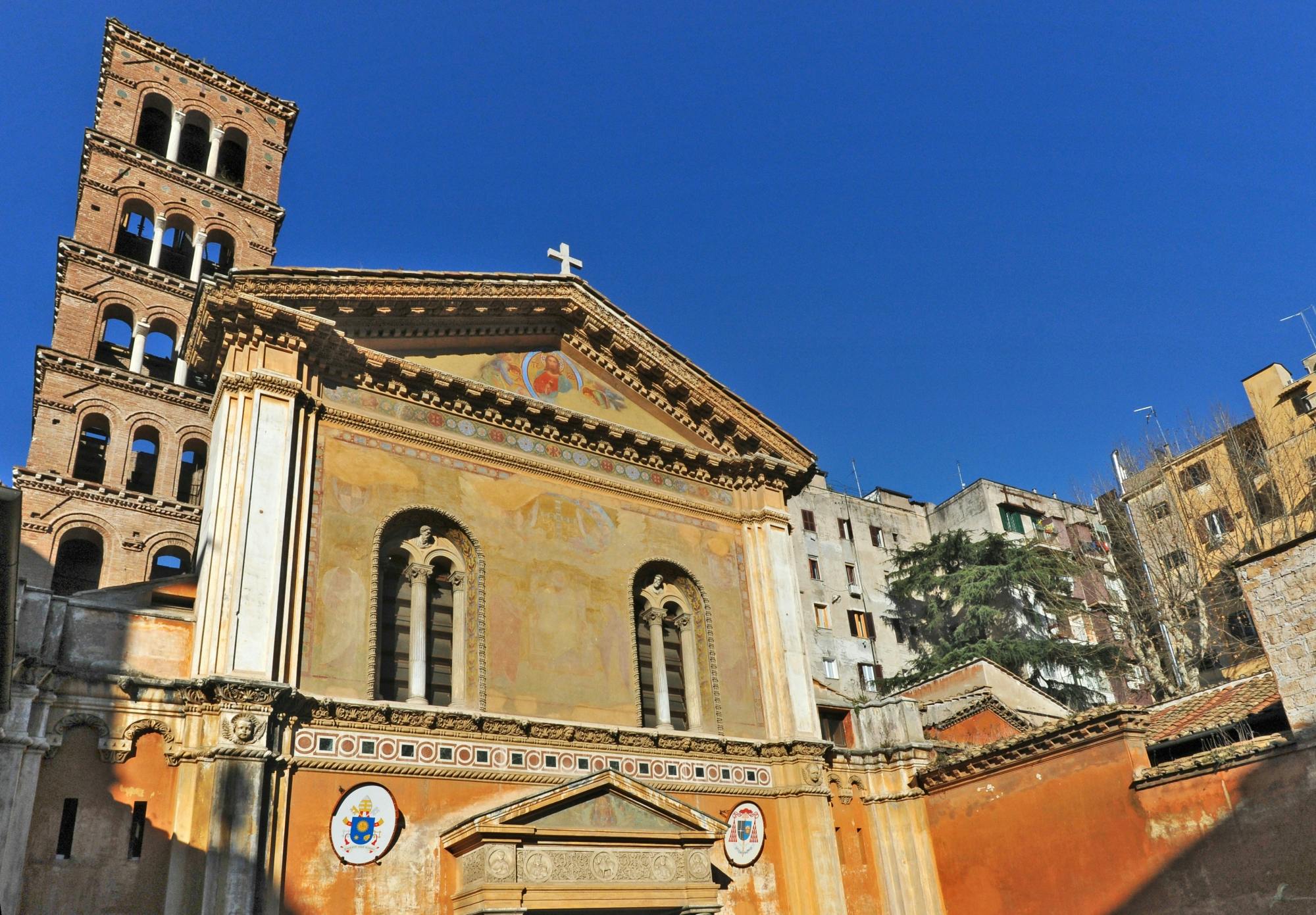 Basilica of Santa Pudenziana and subterrain guided tour in Italian