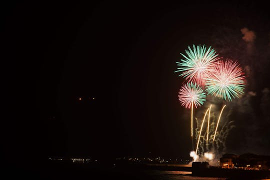 La fête de Saint-Denis à Zante en soirée avec balade en bateau