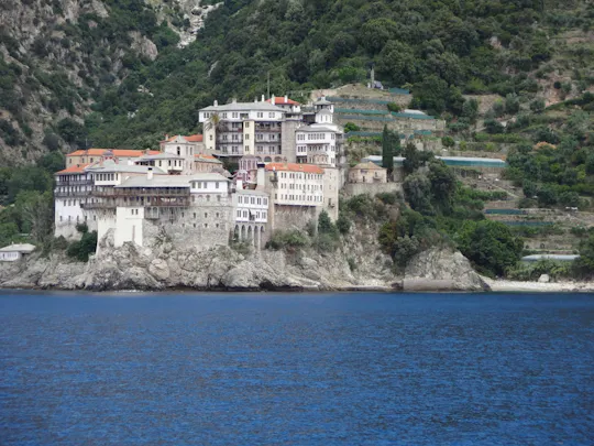 Croisière en bateau sur le Mont Athos et la plage de Banana avec transfert