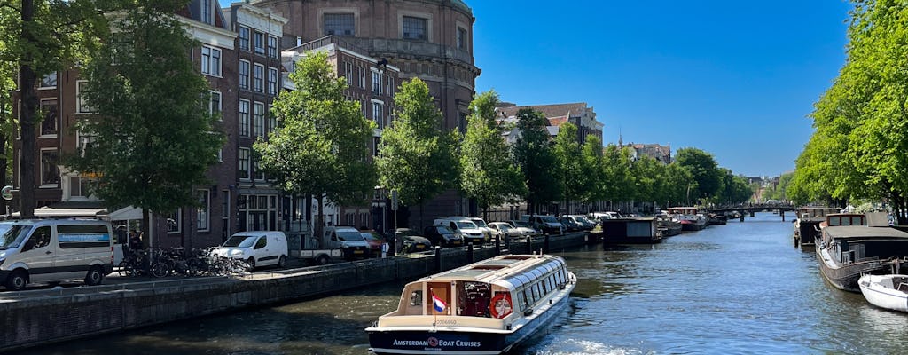 75-minutowy rejs po kanałach – najważniejsze atrakcje Amsterdamu