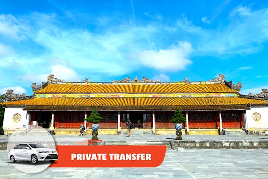 Privater Transfer vom Flughafen Da Nang zum Hotel im Stadtzentrum von Hue oder umgekehrt