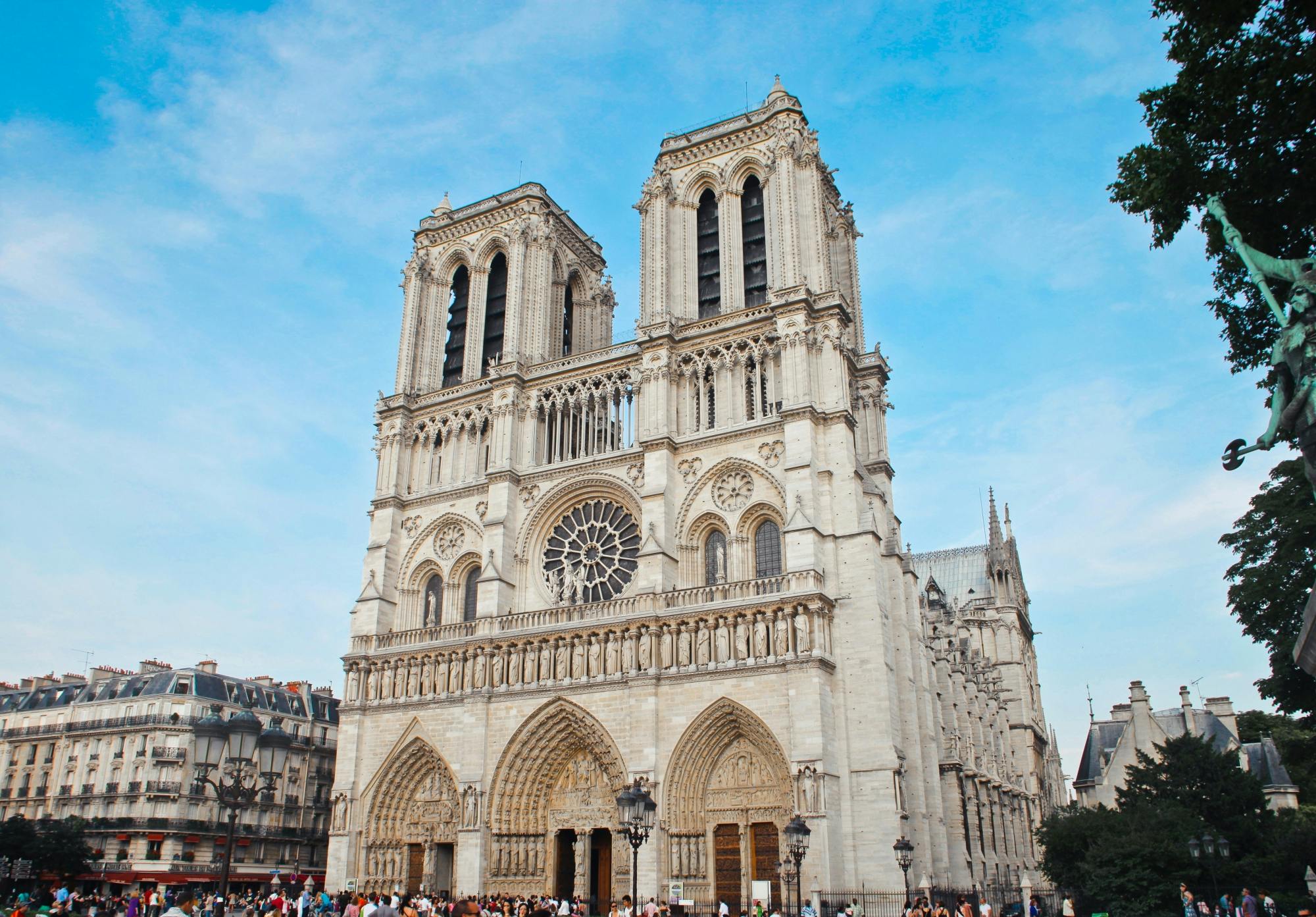 Visita autoguiada con audio de Sainte Chapelle y Notre Dame