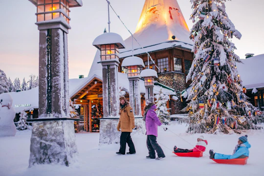 Santa Claus Village Guided Tour with Lunch