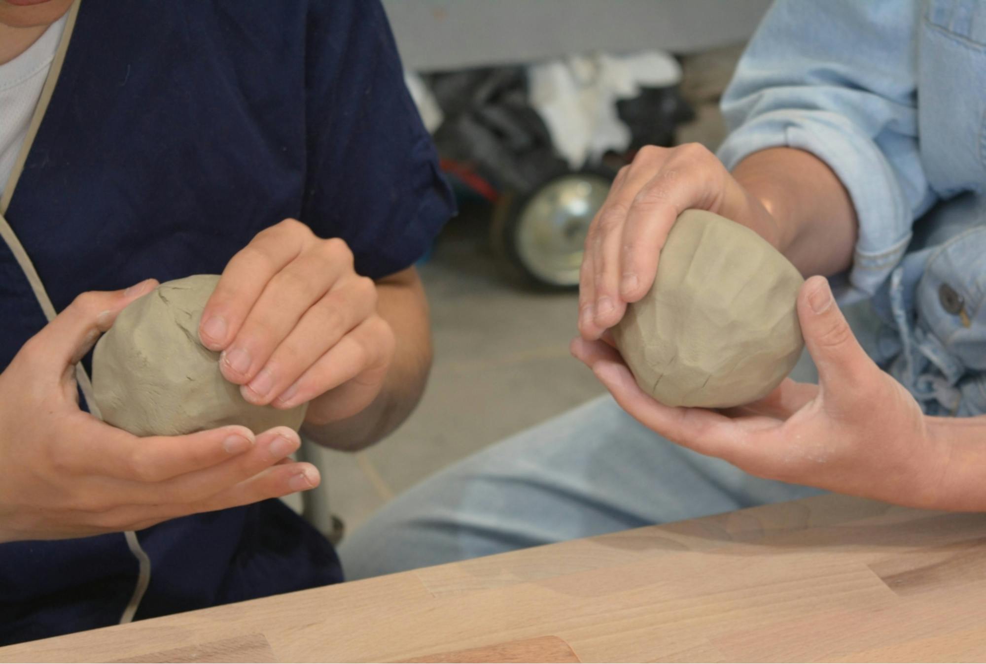 Pic Saint Loup half-day minibus tour with ceramic workshop