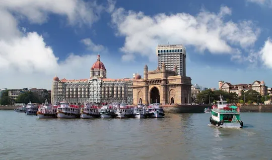 Circuit touristique à Mumbai depuis Goa avec vol et train