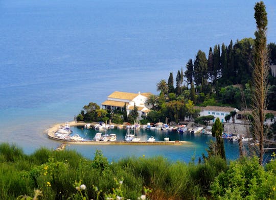 Korfu Highlights Tour mit Paleokastritsa, Achilleion-Palast und Meze