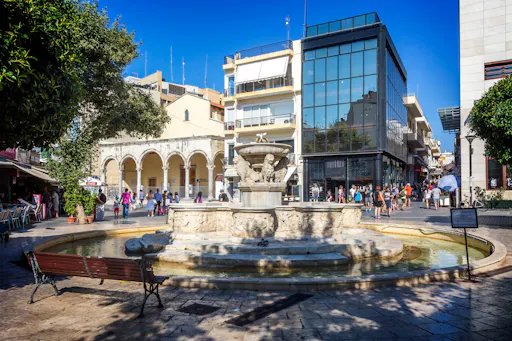 Excursion to Knossos Palace from South Crete