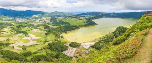 São Miguel Island Tour with Sete Cidades and Lagoa do Fogo