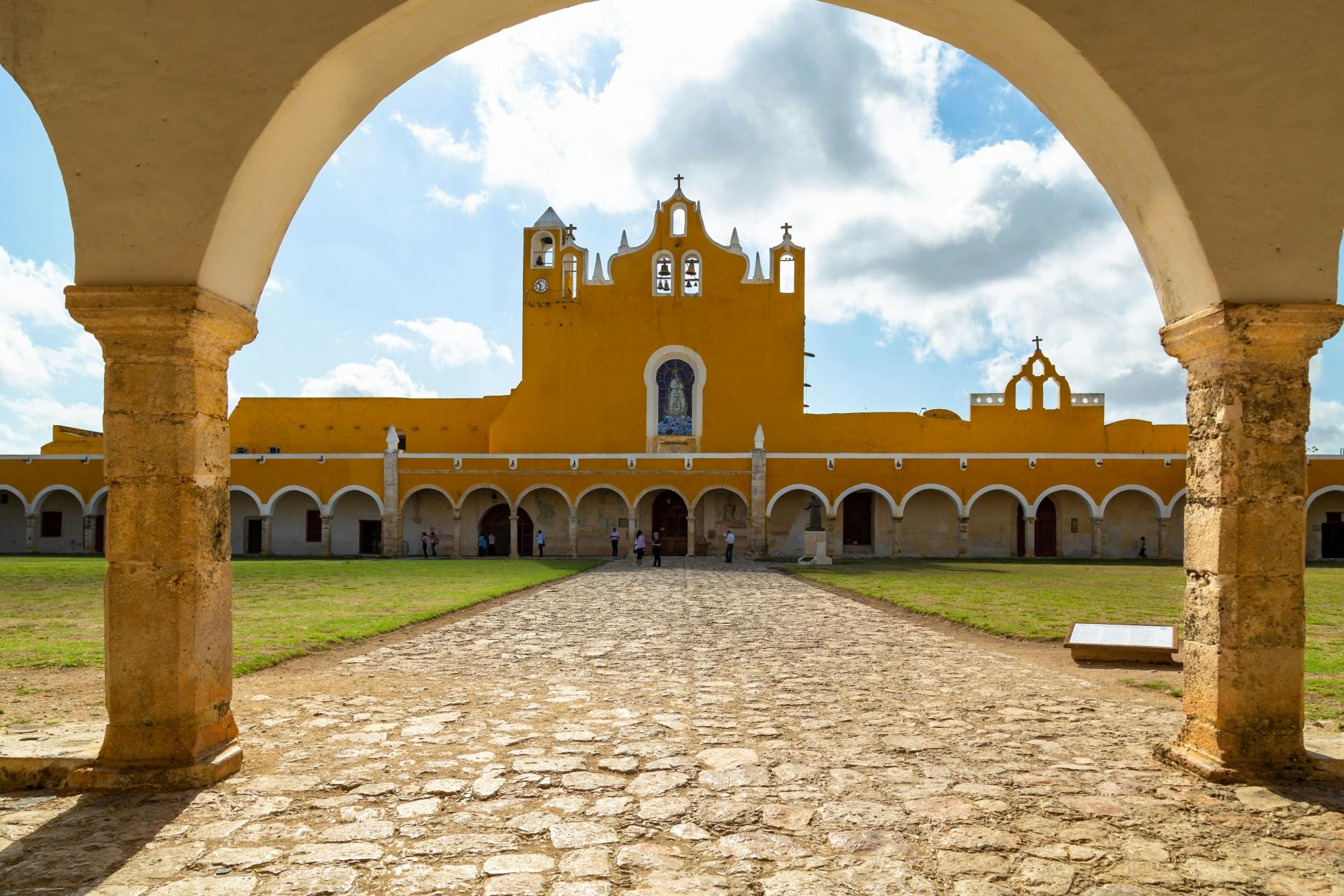 Izamal Magical Town Tour