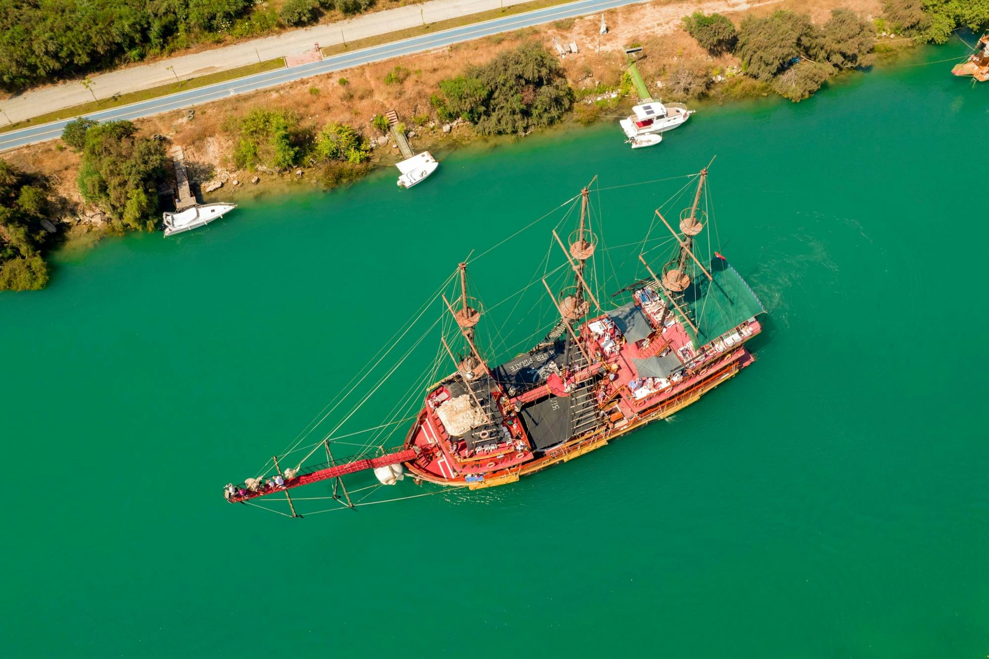 Croisière en bateau pirate au départ de Manavgat