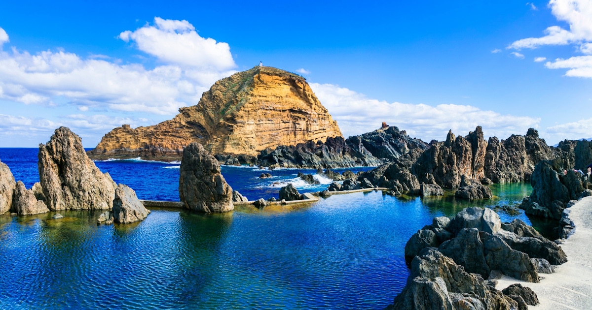 Porto Moniz: What to Do, What to Book, and How to Plan It (Tips + FAQ) Porto Moniz: What to Do, What to Book, and How to Plan It (Tips + FAQ)