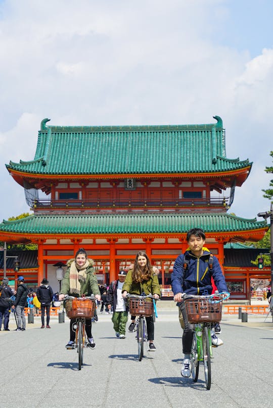 Tour storico in bicicletta di Kyoto con il Padiglione d'Oro