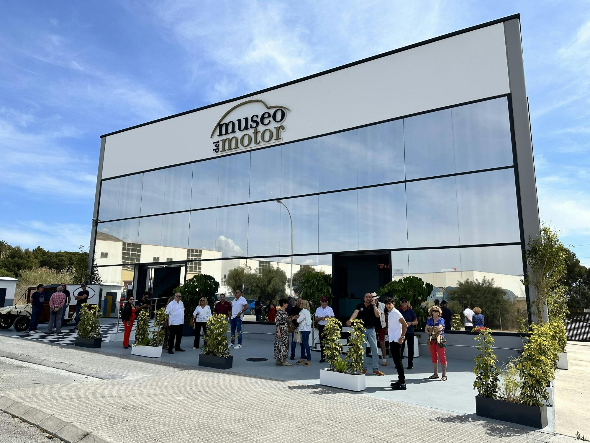 Entrada al Museo del Motor de Finestrat