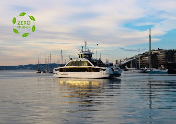 Tour en barco eléctrico audioguiado por el fiordo de Oslo