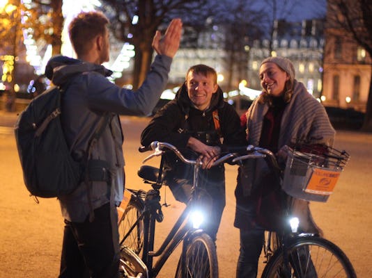 Tour in bicicletta di notte a Parigi