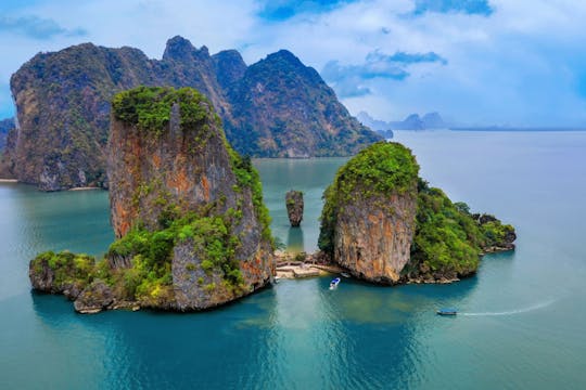 Journée complète de James Bond et Yao Yai en bateau rapide