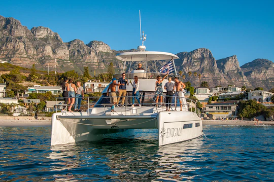 Cape Town coastal boat experience and sushi meal