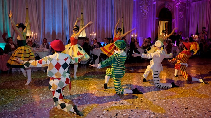 Expérience extravagante du grand bal du carnaval de Venise 2024