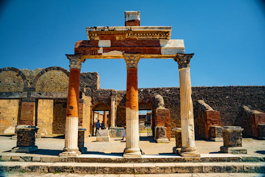 Pompeii and Amalfi full-day audioguided tour from Pompeii