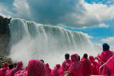 Niagara Falls tour with boat cruise and Skylon Tower from Canada
