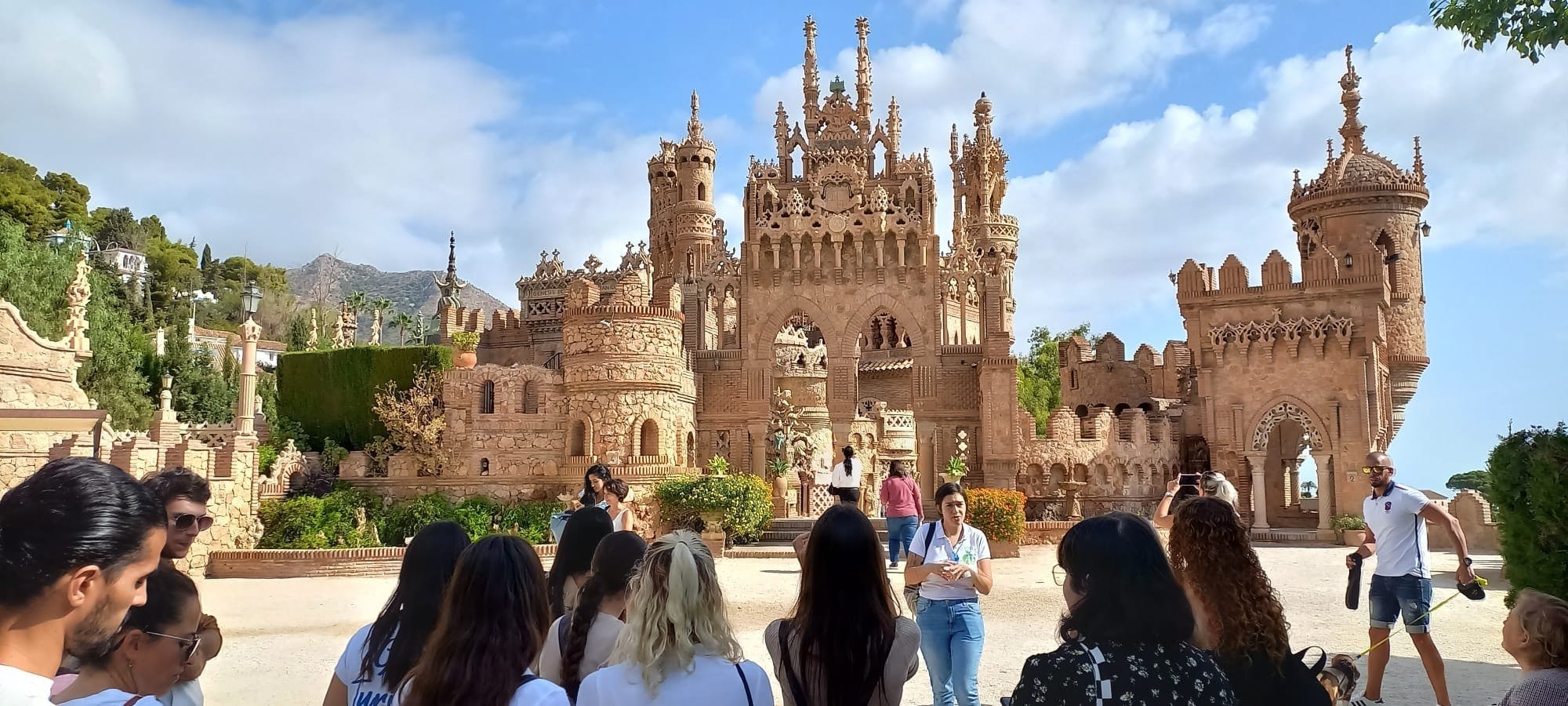Castillo de Colomares small-group guided tour