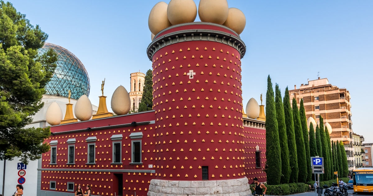 Figueres: Tours and Actvities