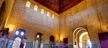 Alhambra, Granada Cathedral and Royal Chapel guided tour in English