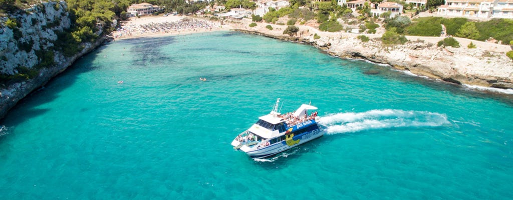 3-godzinna wycieczka łodzią ze szklanym dnem Moonfish z przystankiem na plaży Cala Morlanda
