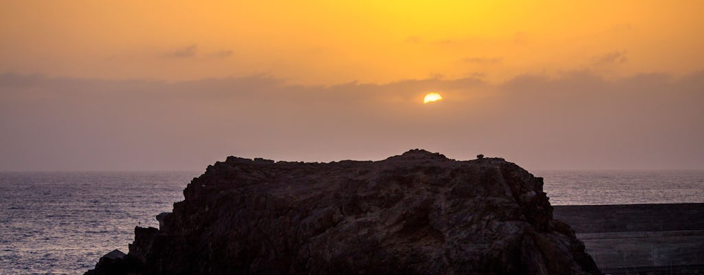 Safari in 4x4 al tramonto di El Cotillo a Fuerteventura con il vulcano Bayuyo