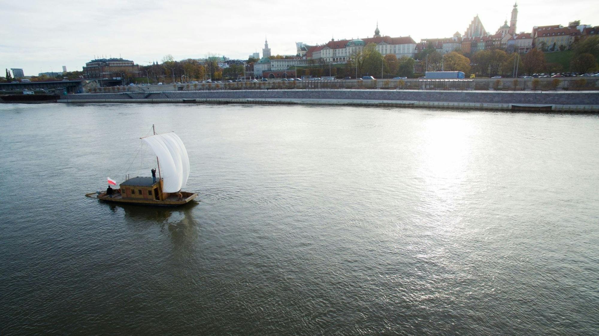 Croisière traditionnelle en bateau en bois sur la Vistule avec dégustation de plats polonais