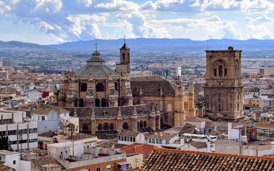 Visite guidée de la cathédrale de Grenade, de la chapelle royale, de l'Albaicín et du Sacromonte