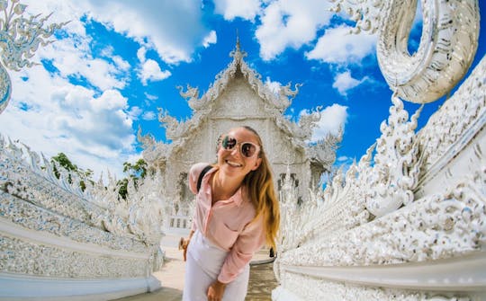 Chiang Rai White Temple and Hill Tribe Village tour from Chaing Mai