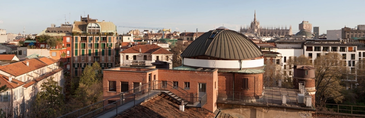 Guided Tour Of Schiaparelli's Dome And The Skyline Of Milan 