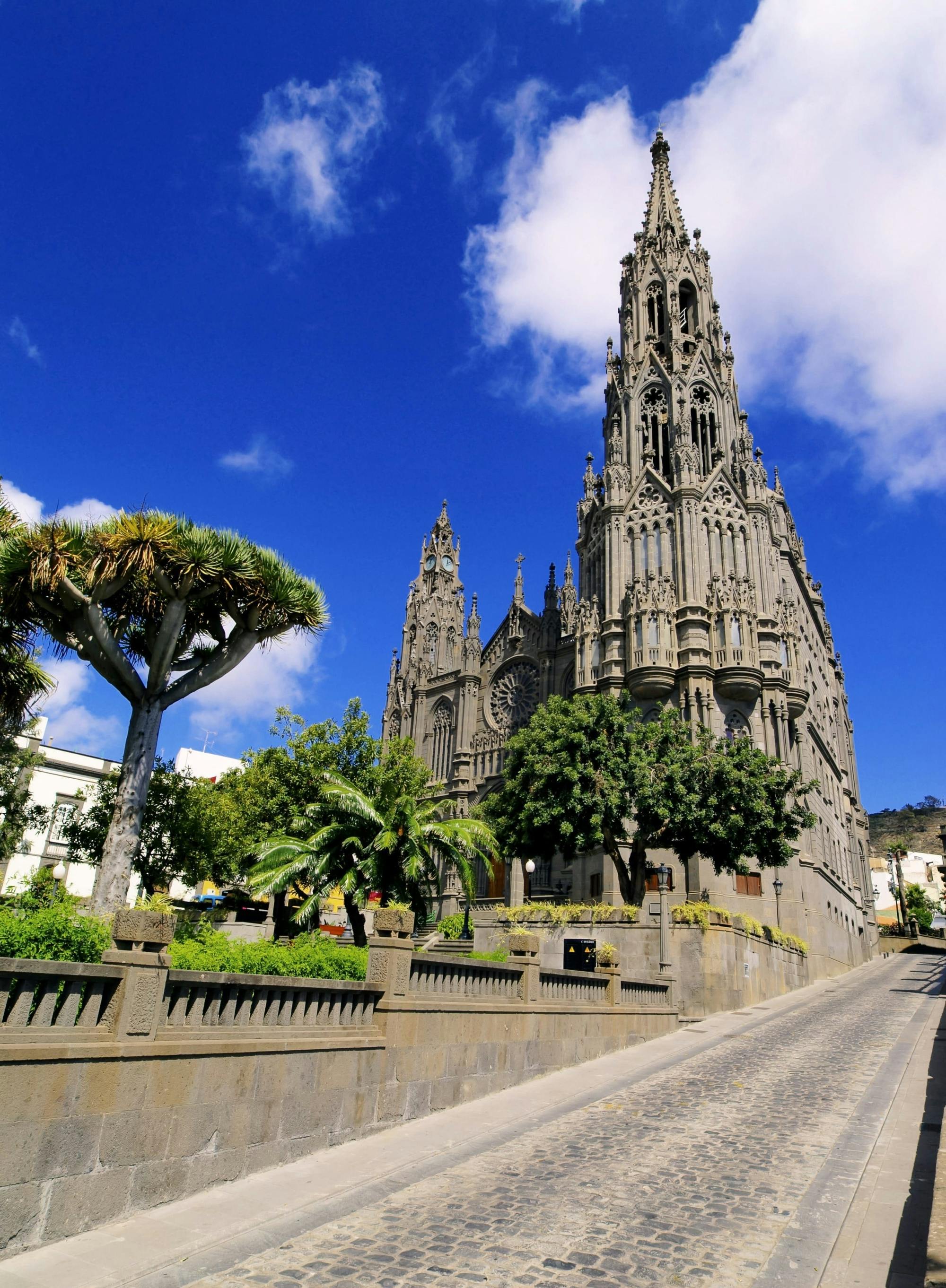 Gran Canaria Small Group Food Tour with Distillery Visit