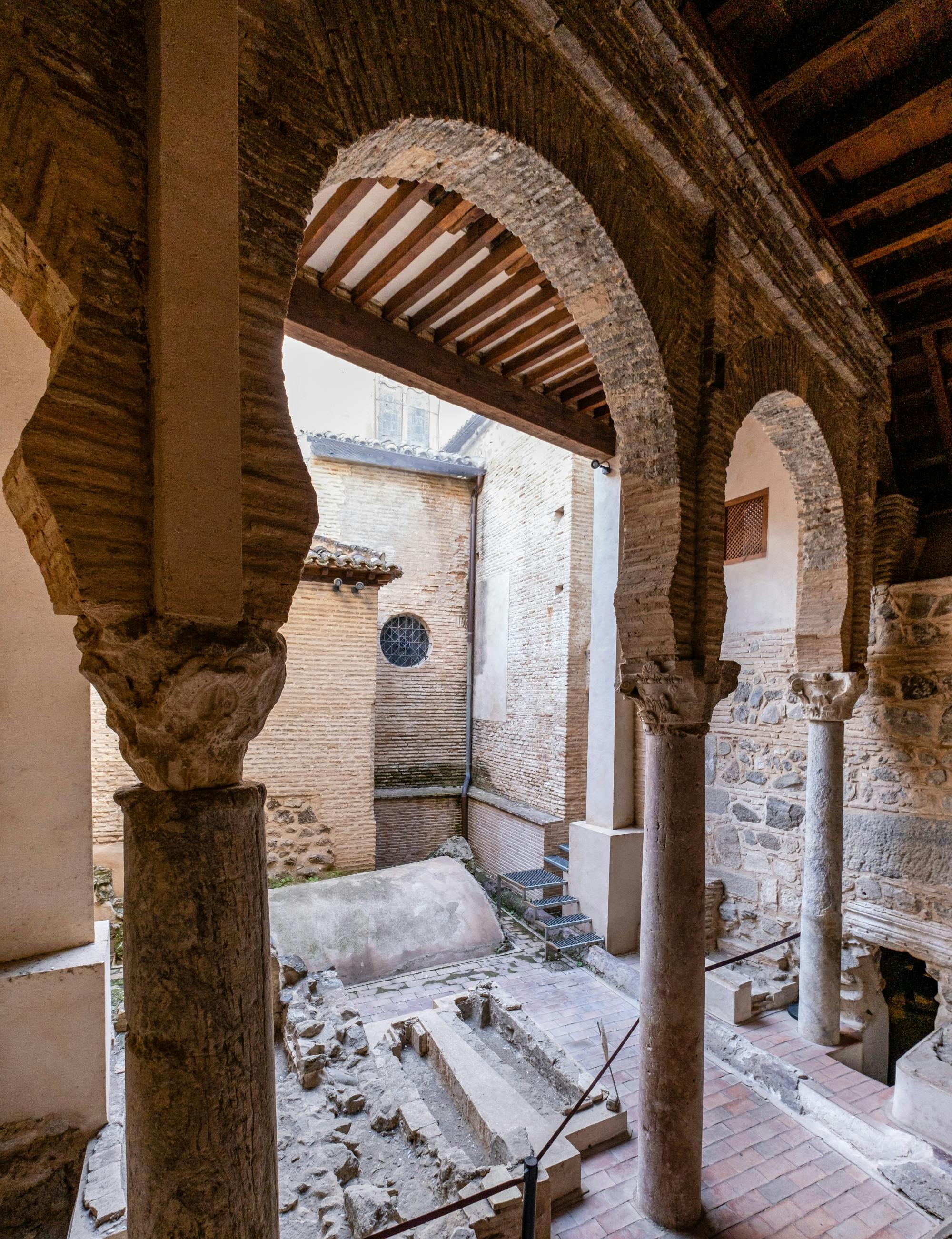 Geführte unterirdische Tour durch Toledo