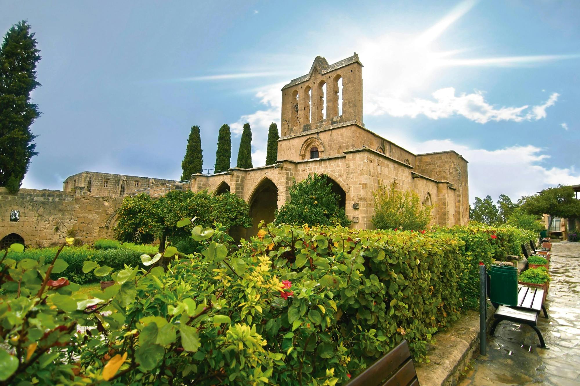 Kyrenia and Nicosia Tour with Bellapais Abbey