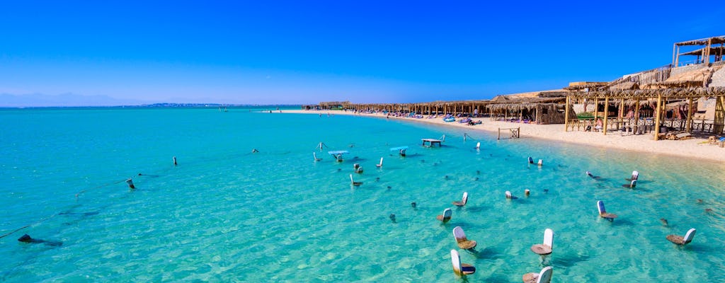 Mahmya Giftun Island full-day snorkeling cruise and beach in Hurghada