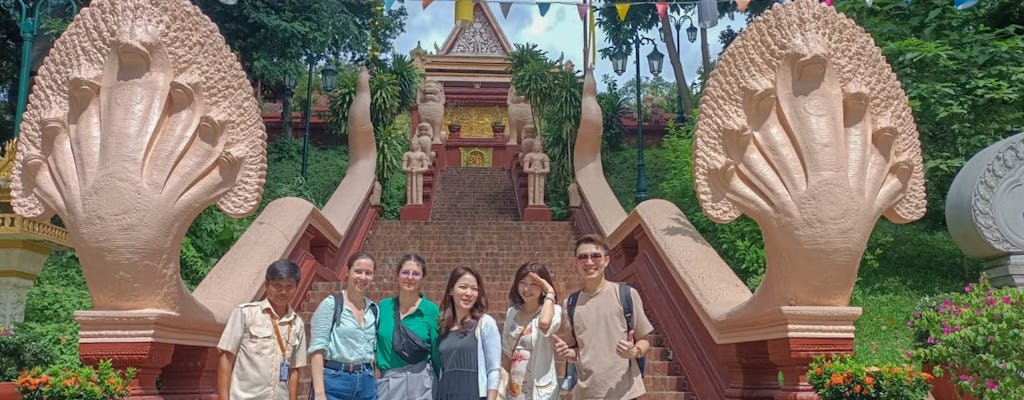 Geführte historische Tour durch Phnom Penh mit Transport