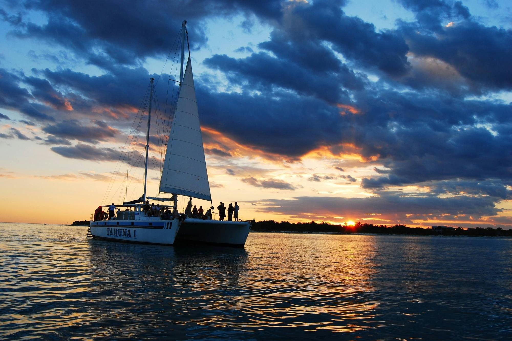Crociera in catamarano al tramonto al Maroma Beach Club