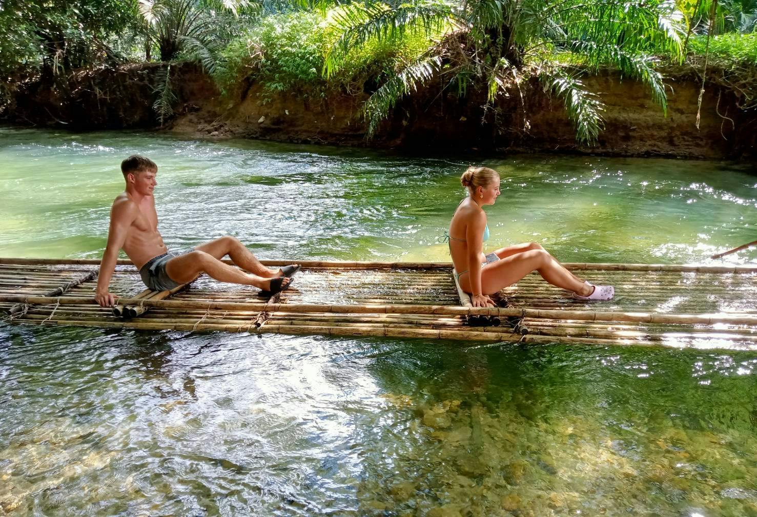 Excursion privée d'une journée à Khao Lak avec rafting et VTT depuis Phuket